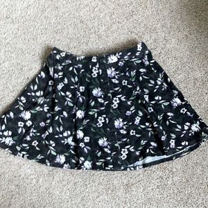 American Eagle outfitters bottom down flat out black skirt with flowers medium
